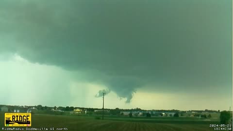 Tuesday, May 21, 2024 time lapse, Dodgeville WI (tornado portion)