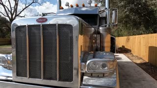 Big Rig Aluminum Polishing Peterbilt Before & After