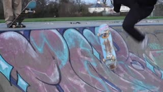 Skateboarding - Dramatic