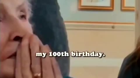 The women born in 1923 reacts to her 100th birthday