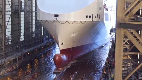 Failed miserably! The launch of the worst ship ended like this & recorded by the camera