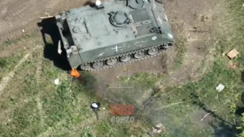 Ukrainians soldiers tries to flee in a M113 APC. Russians throw grenades into the M113. Arkhangelske