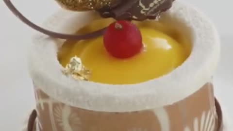 Modern Chocolate Decoration Technique