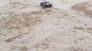 Play with their RC cars