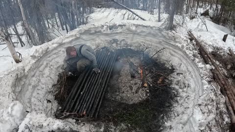 Lost in Alaska - How to NOT Freeze to Death! Winter Survival Camping & Bushcraft (No Tent or Bag)