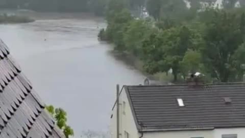 Flooding after a dam breach in Augsburg, Bavaria, Germany 🇩🇪 (01.06.2024)