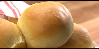 Easy Dinner Rolls