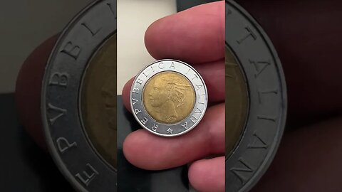 Italian Road Police 500 Lira Coin. #coincollecting #numismatics #rarecoins