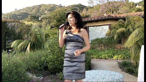 Michele Weslander Quaid speaks at Stand Up Santa Barbara candidate event