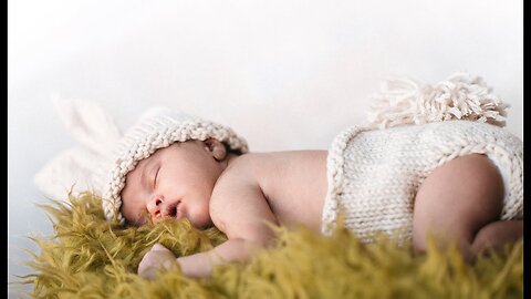 Beautiful lullaby for babies to help them sleep peaceful. Black screen. 10 Hours. Instantly fall asleep into deep sleep.