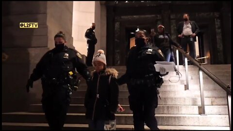 NYPD Arrest Young Child For Entering Museum Without Vaccine Passport