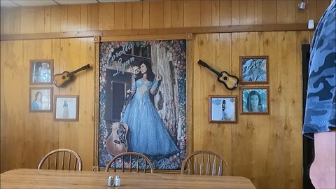 Loretta Lynn's Restaurant - a field trip and our down payment