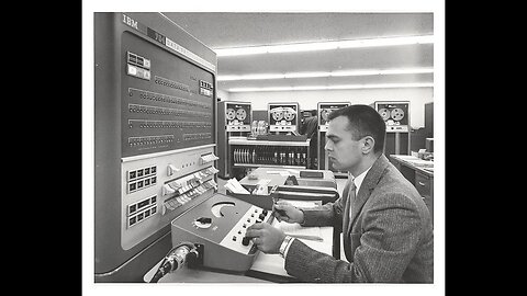 Computer History - 1954 - IBM 704 vacuum tube based computer (floating point, scientific)