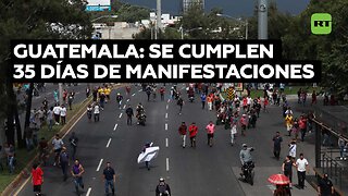 Manifestantes en Guatemala exigen la renuncia la fiscal tras la suspensión de partido Semilla