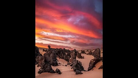 Camping in the desert 😍