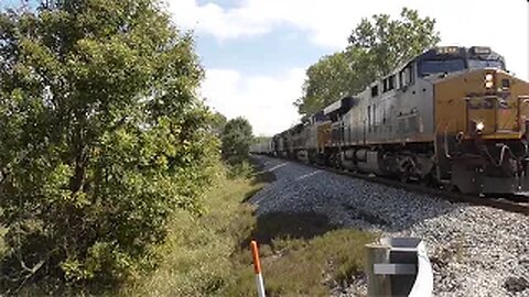 CSX M369 Manifest Mixed Freight Train from Creston, Ohio September 23, 2023