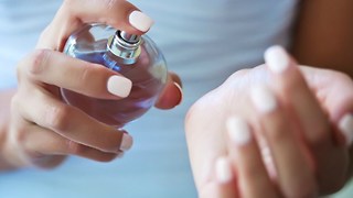 Spritz Your Perfume in the Morning, and You'll Still Smell Lovely at Night with THIS Genuis Trick