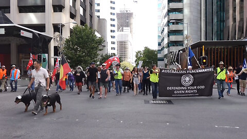 2021-12-18: WA Peacemakers Freedom Rally - Amongst The Freedom Marchers, William Street, Perth