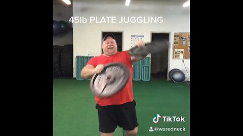 45 pound plate juggling
