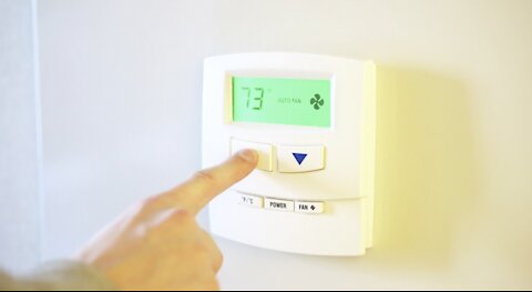 SAVING BIG: Tips on how to spend less on energy, gas bills this winter