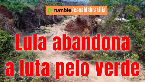 Pelos vermelhos Lula abandonou o verde