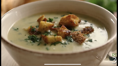 Garlic Soup Italian style with crispy Croutons