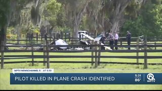 Authorities investigating plane crash that killed pilot in Palm City