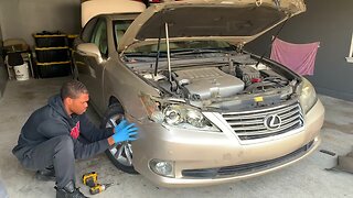 EBAY LEXUS HEADLIGHT CAME IN THE MAIL TODAY! BUT INSTALLING IT ON MY COPART LEXUS ES350 WAS A PAIN!