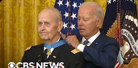 Biden awards Medal of Honor to Vietnam War pilot Larry Taylor