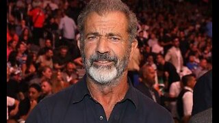 TRUMP GETS STANDING OVATION & EMBRACES JOE ROGAN AT UFC 290! MEL GIBSON & TRUMP HOLD PRIVATE MEETING