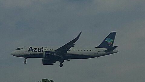 Airbus A320NEO PR-YRE vindo de Campinas para Manaus