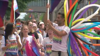 Pride fest returns to Milwaukee