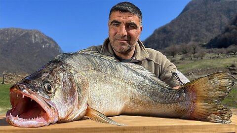 Life in a Mountain Village! Cooking Fish in a Pit according to a Family Recipe