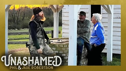 Jase Robertson Meets an 85-Year-Old Woman Whose Story Will Give You Chills