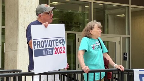 Reproductive Freedom for All and Promote the Vote 2022 organizers turn in signatures to Michigan Secretary of State