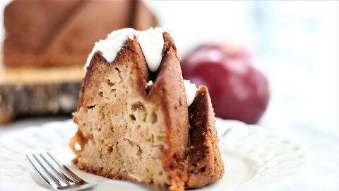 Moist and Dense Gluten Free Apple Bundt Cake | so easy and quick to make!