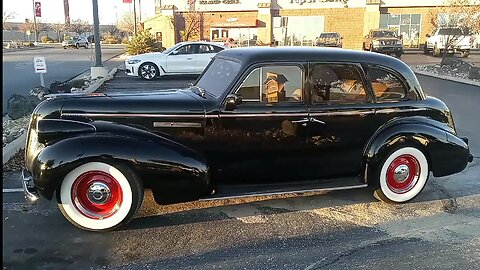 Old School 1939 Buick 8 Special with Gangster White Walls | Car Spotting in St. George, Utah