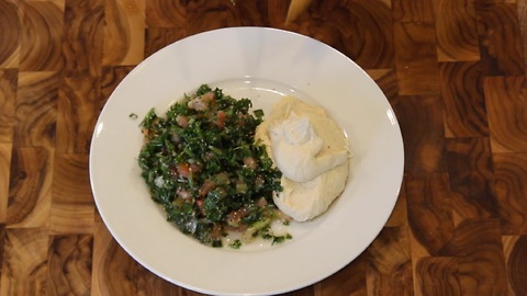 Delicious hummus and tabbouleh recipe