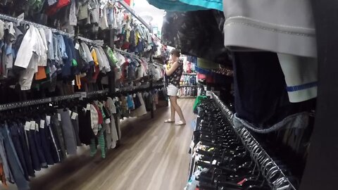 New second-hand children's clothing store in Palm Beach Gardens helps moms during tough economy
