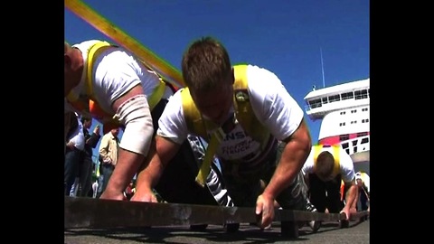 Estonian Strongmen Pull Ferry