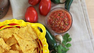 How To Make Fresh Tomato Salsa