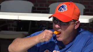 Hot pepper eating contest wows crowd at the Nampa Farmers Market