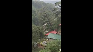 Landslide in the north of India caught on camera