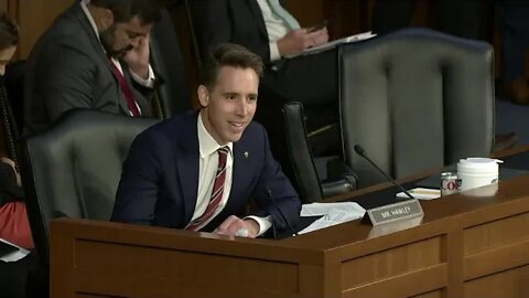 Twitter Whistleblower Tells Senator Hawley Engineers Had Access to Geolocation Data, Could Dox Users