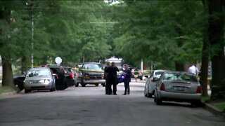 Mother of 2 fatally shoots alleged intruder, claims self-defense