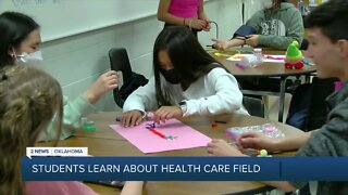 Students Learn About Health Care Field