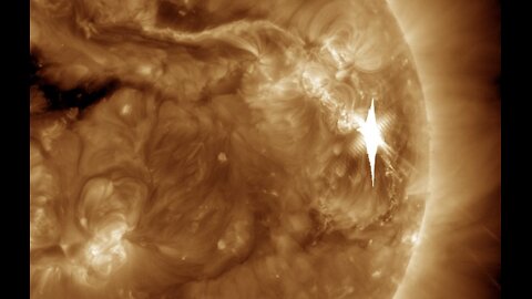 X Class Flare - Largest of the Solar Cycle | S0 News Dec.15.2023