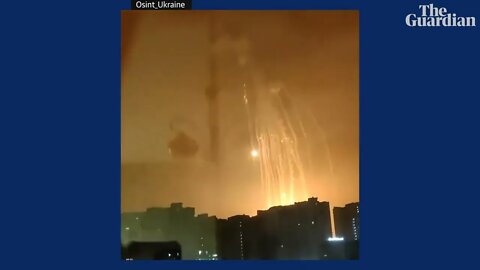 Explosions seen inside Kyiv as Ukrainians flee the capital