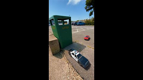 rc car vs police