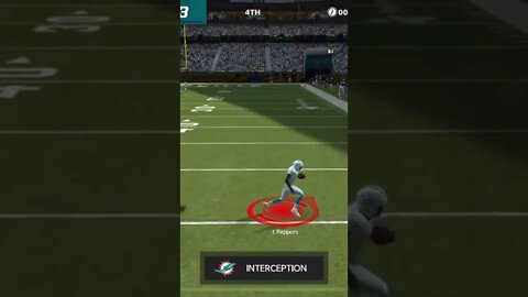 Giants SS Jabrill Peppers Pass Interception Gameplay - Madden NFL 22 Mobile Football